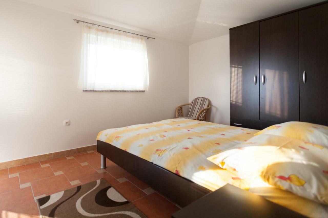 Apartments Jadranka مالينسكا المظهر الخارجي الصورة